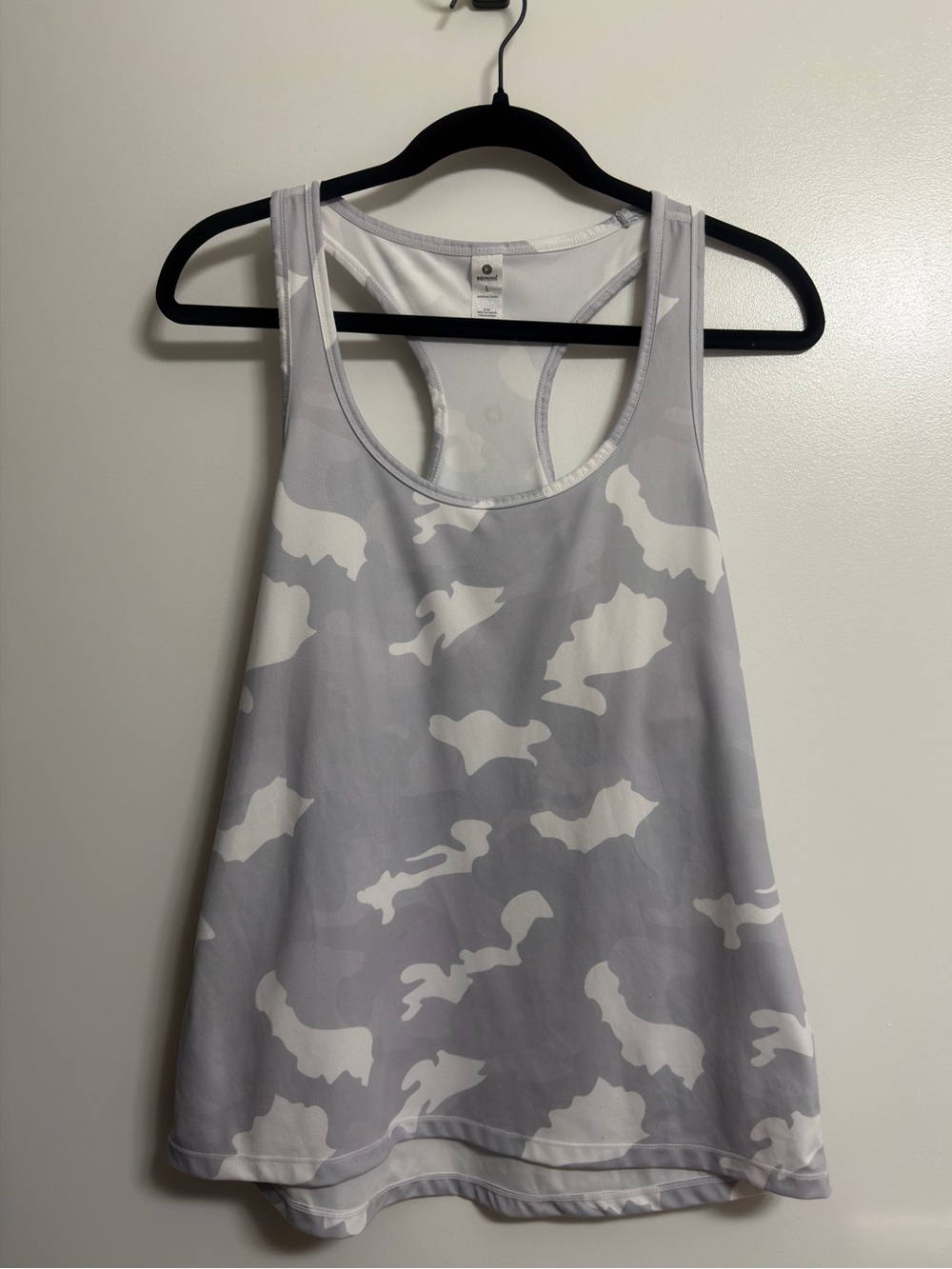90 Degree By Reflex White & Light Gray Camo Racerback Tank